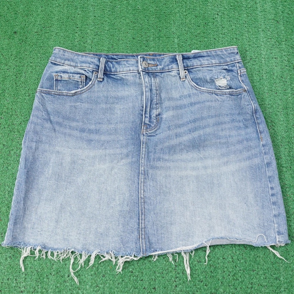 Old‎ Navy Skirt Womens 12 Blue Denim Mini Frayed Hem Distressed Casual Zip